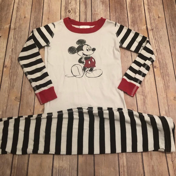 Hanna Mickey pajamas
